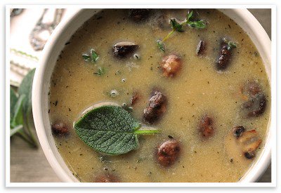 roasted mushroom white bean soup