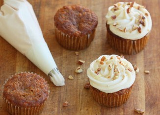 carrot cake cupcakes