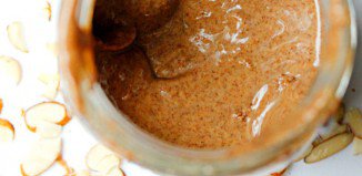 national nut day almonds